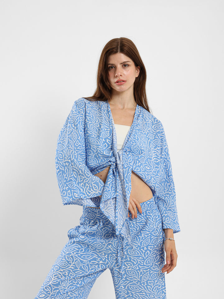 Front Knot All-Over Print Top