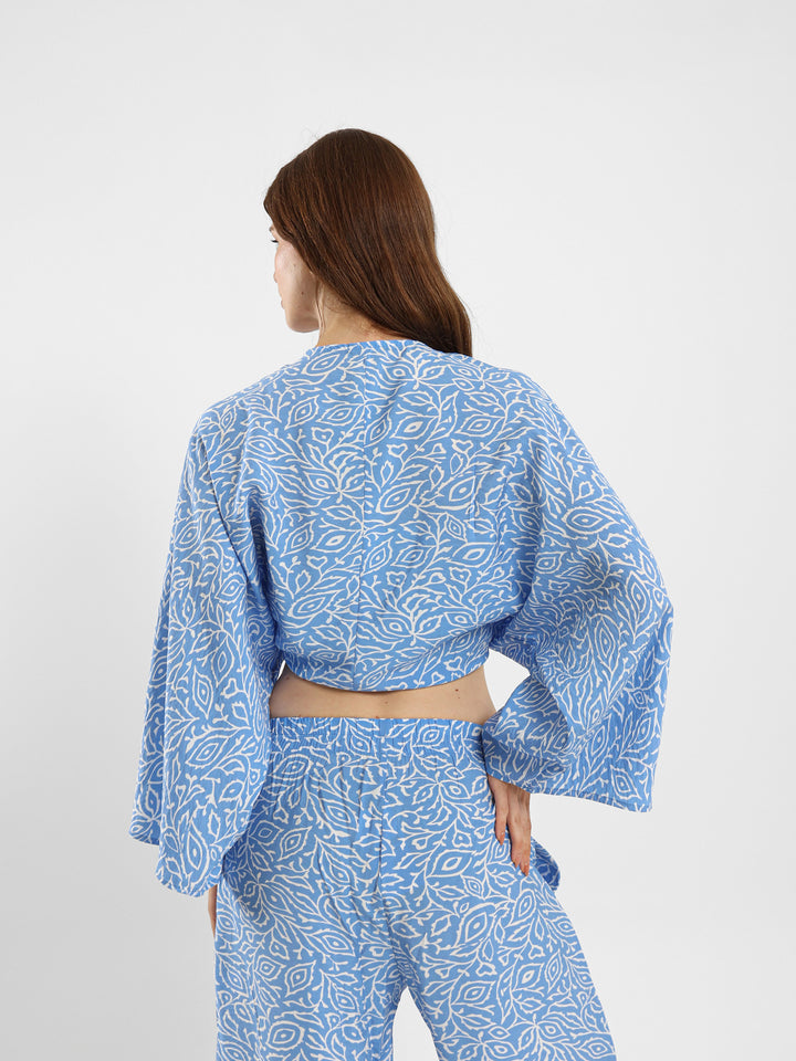 Front Knot All-Over Print Top