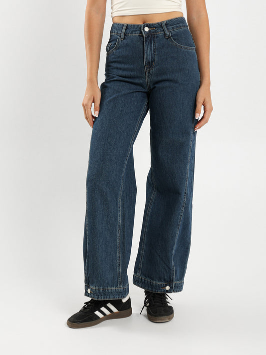 Mid-Rise Baggy Wide Leg Jeans