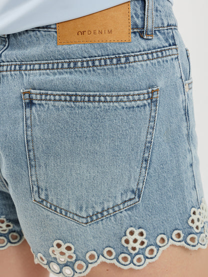 Denim Shorts With Floral Embroidery On Hem
