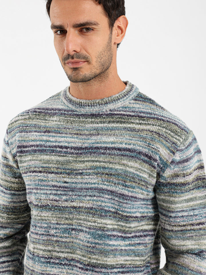 Unfinished Details Crew Neck Pullover