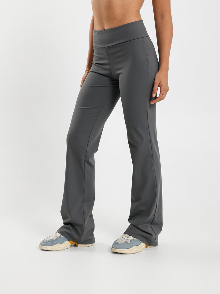 Ribbed Waist Flared Pants