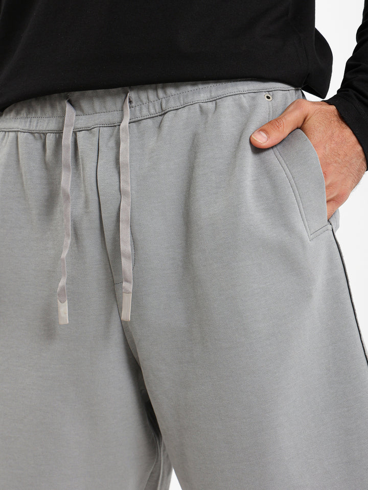 Relaxed Shorts With Rivet Detail