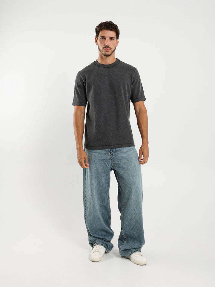 R-Neck T-Shirt With Unfinished Details