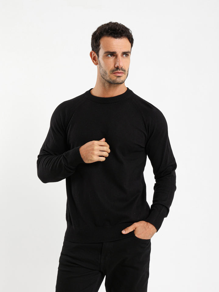 Relaxed Raglan Sleeve Pullover