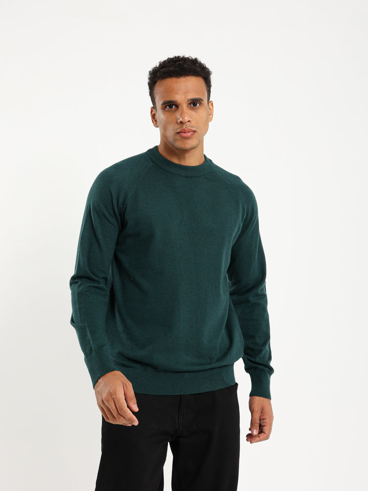 Relaxed Raglan Sleeve Pullover