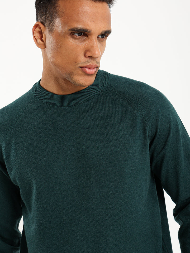 Relaxed Raglan Sleeve Pullover