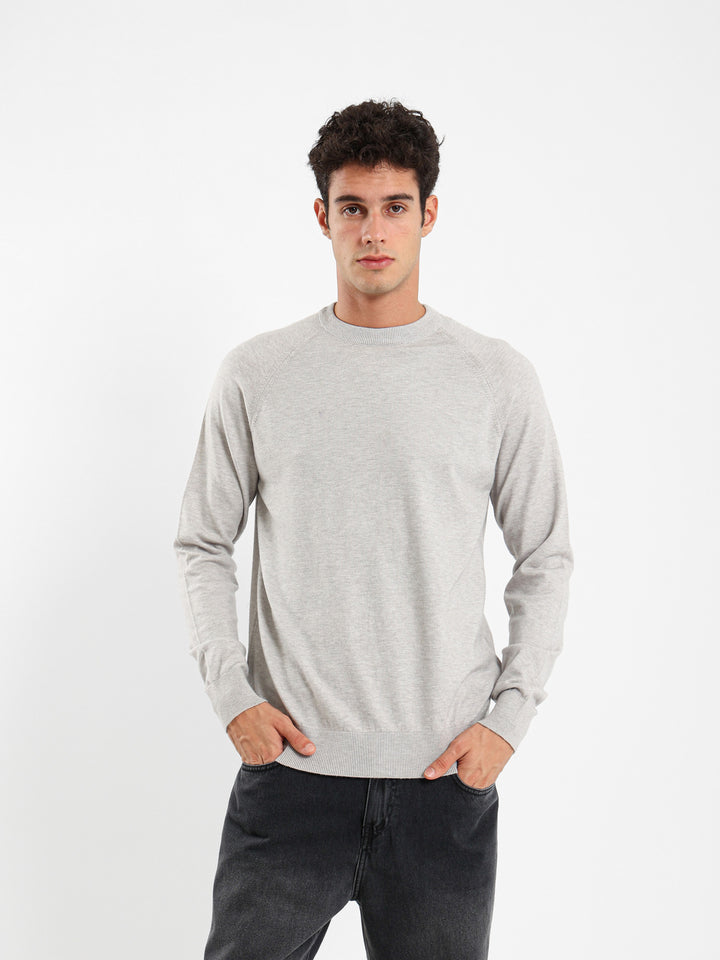 Relaxed Raglan Sleeve Pullover