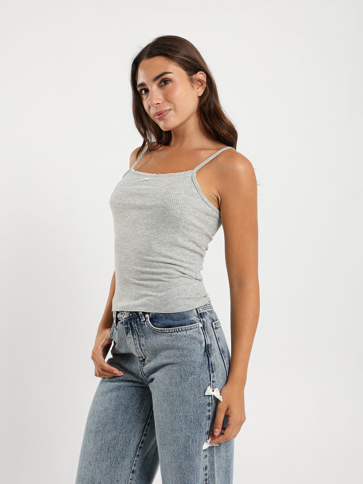 Fitted Strappy Top With Lace