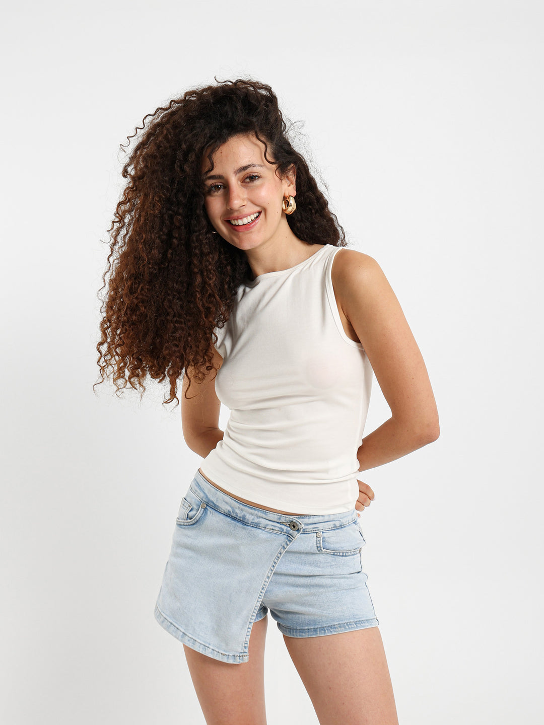Boat Neck Sleeveless Top