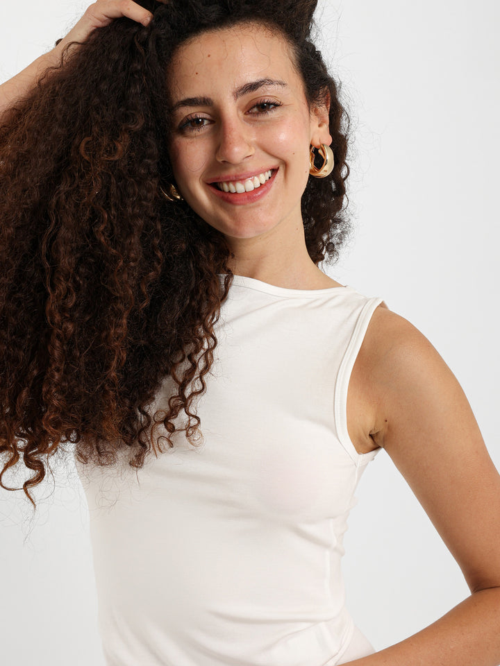 Boat Neck Sleeveless Top