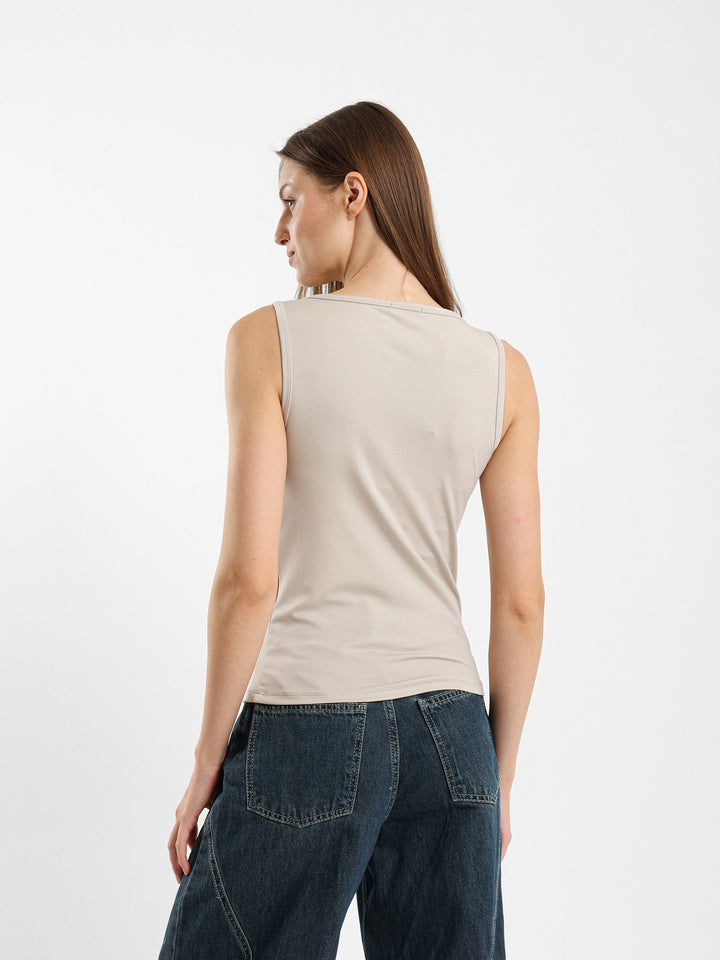 Boat Neck Sleeveless Top