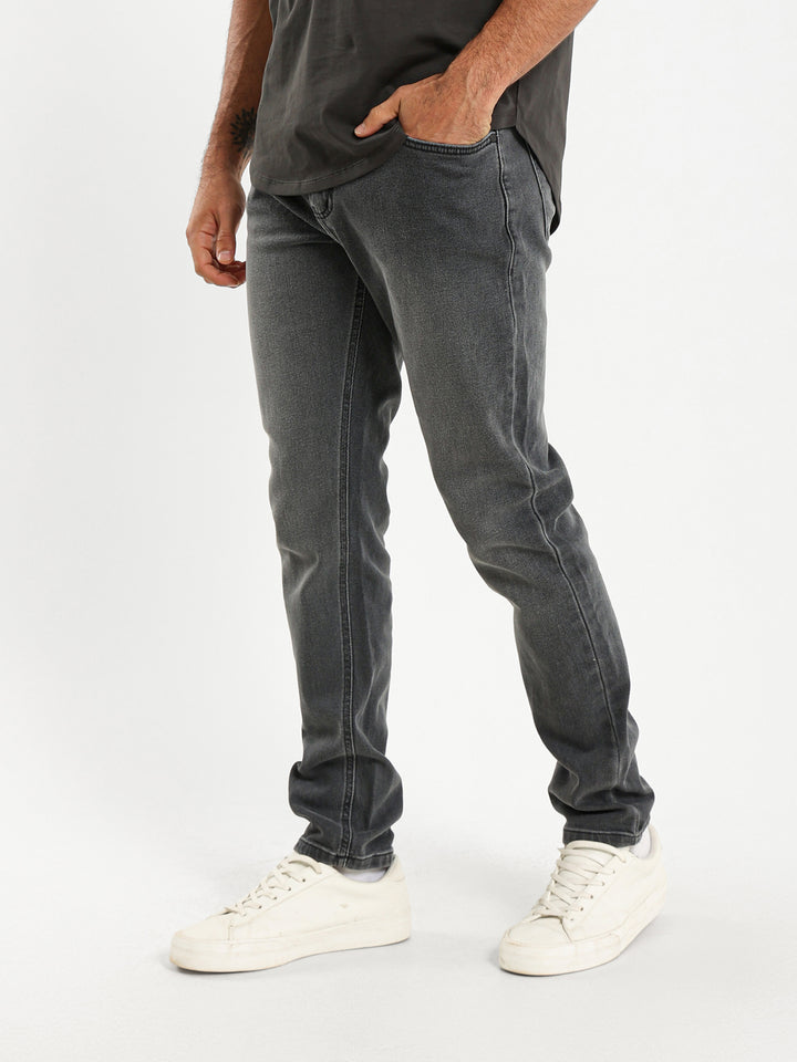 Slim Basic Jeans