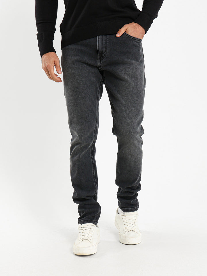 Slim Fit Basic Jeans