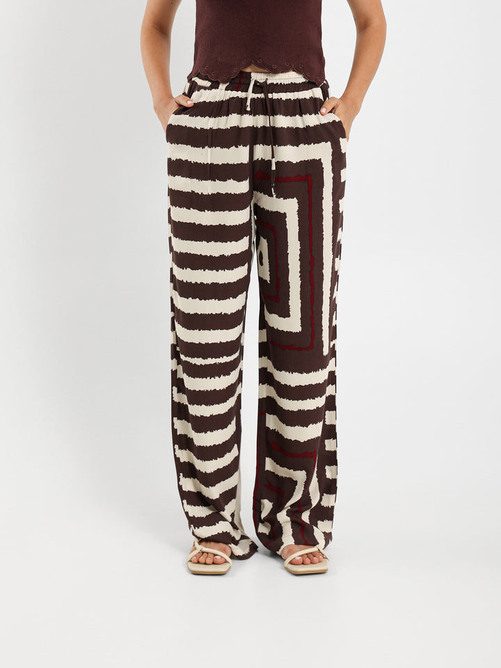 Printed Wide-Leg Pants With Side Pockets