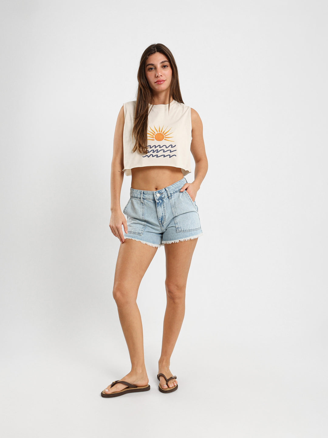 Sun And Waves Print Sleeveless T-Shirt