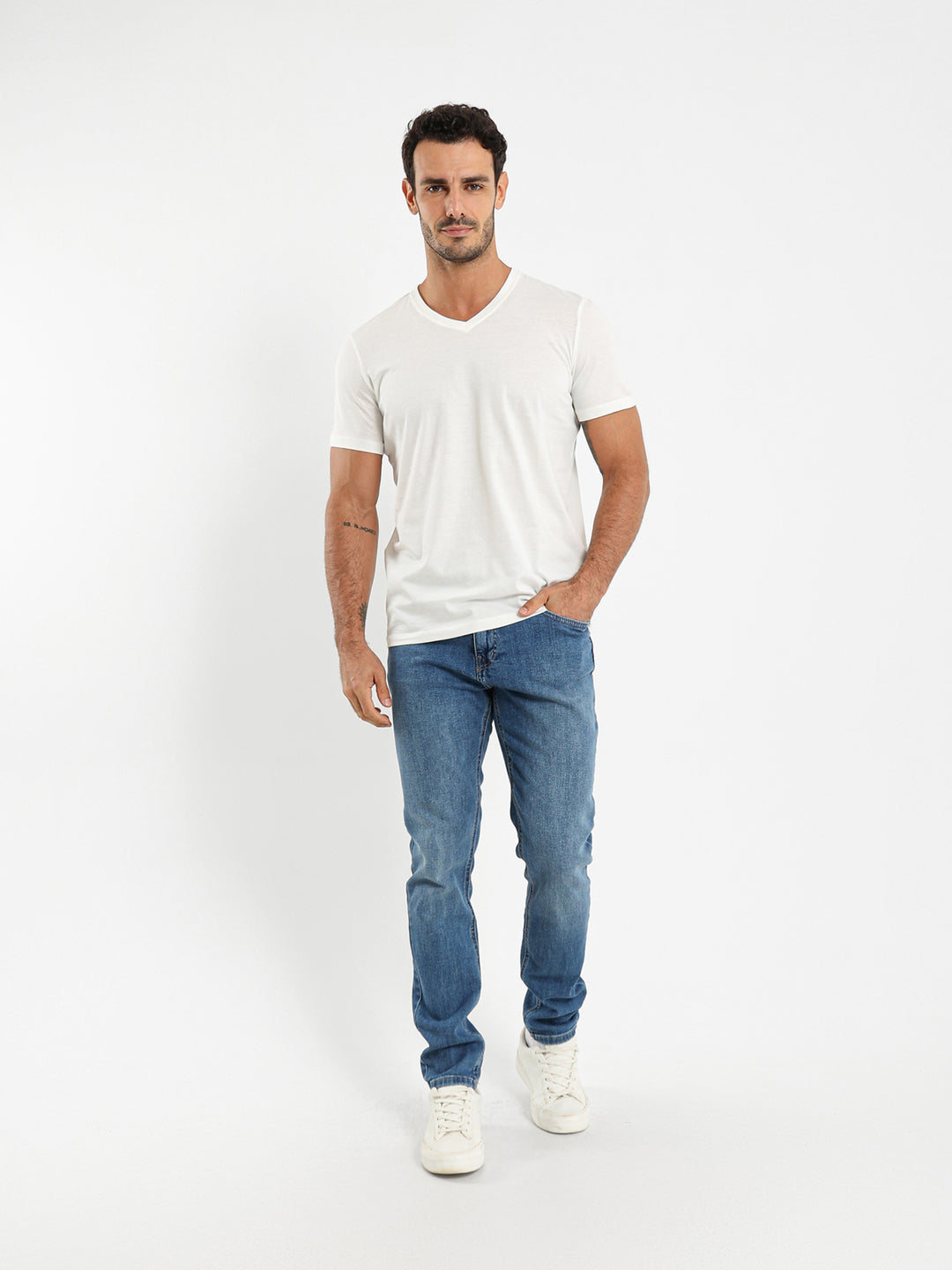 Basic Regular Fit V-Neck T-Shirt