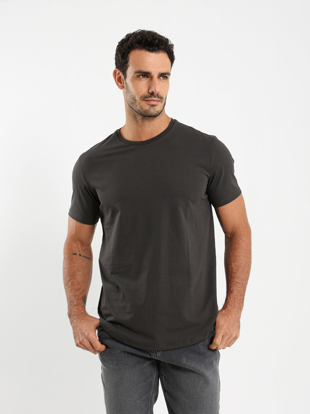 Basic Long Fit T-Shirt