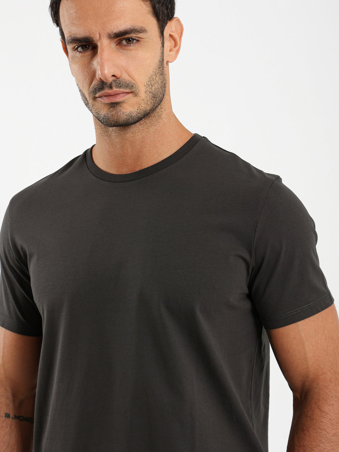 Basic Long Fit T-Shirt