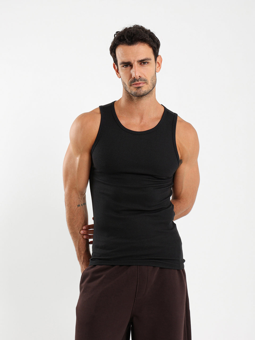 Basic Fitted Derby Tank Top