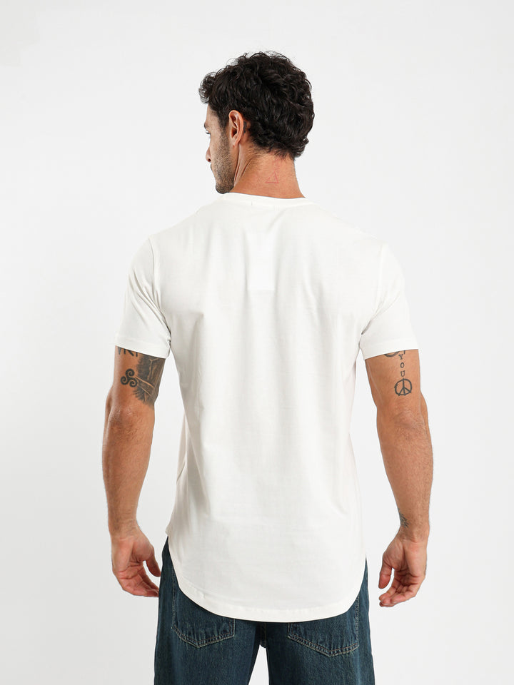 Roam And Thrive Graphic T-Shirt