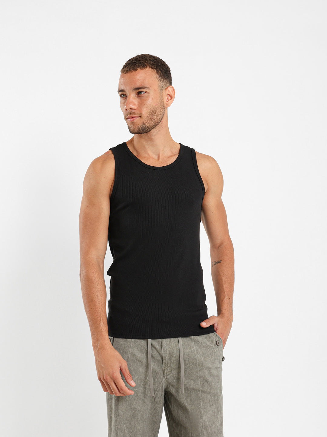 Basic Fitted Tank Top