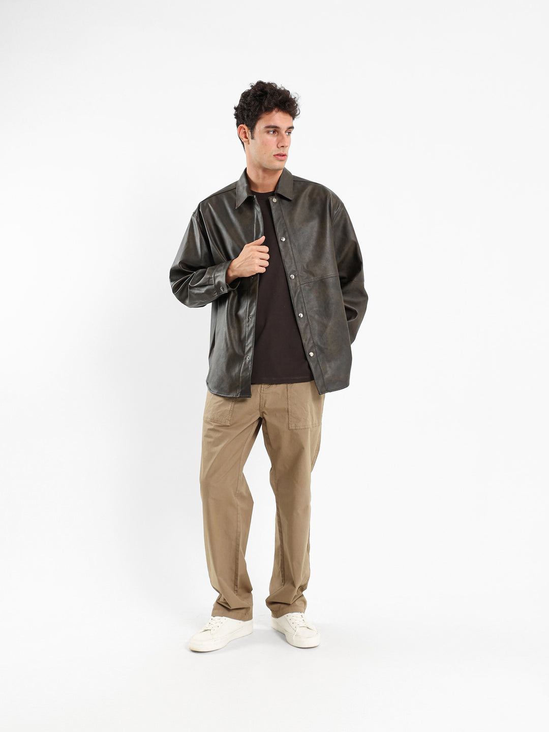 Relaxed Fit Chino Pants With Front Pockets