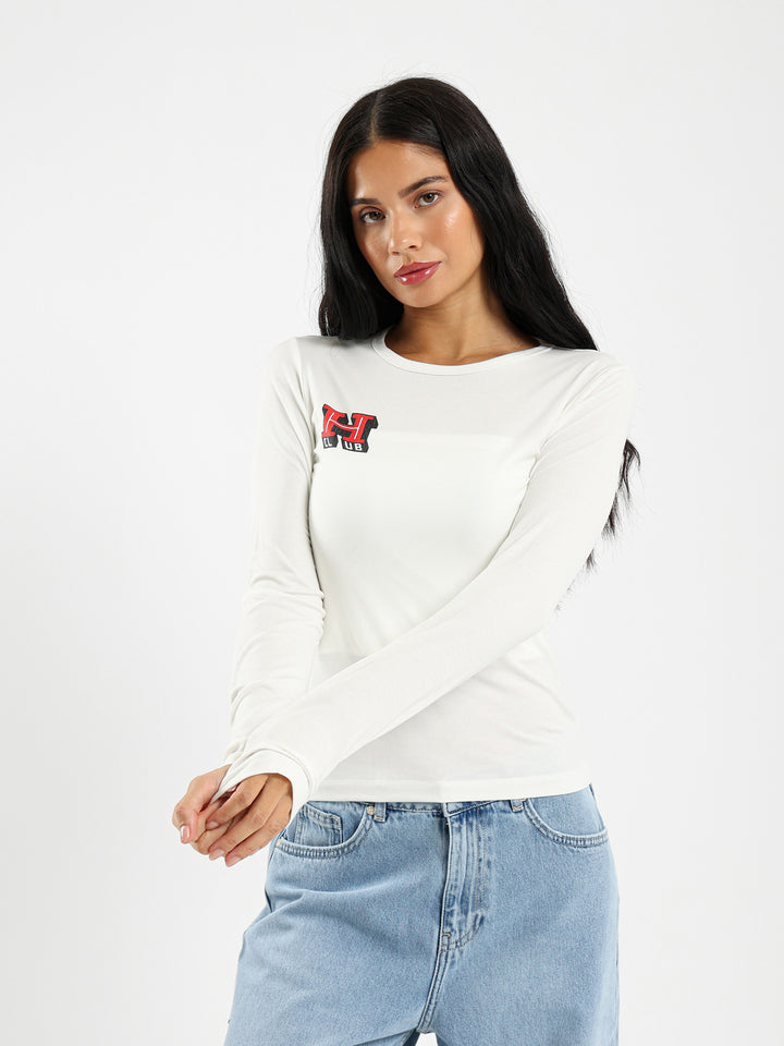 Fitted Long Sleeve Tee With Club Print
