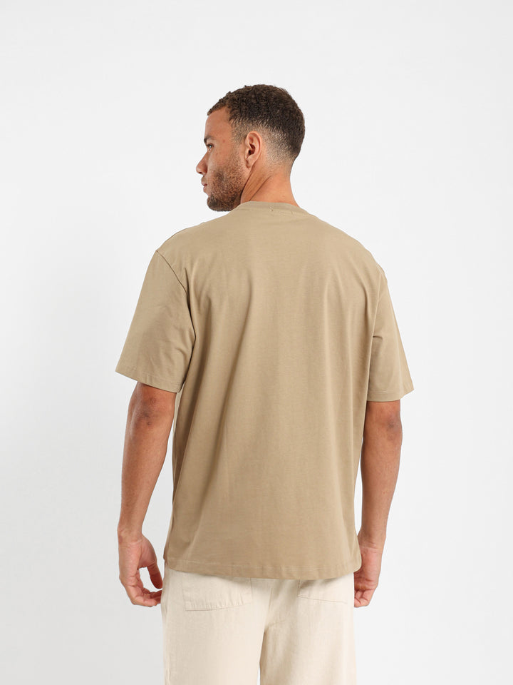 Freezing Memories Graphic T-Shirt