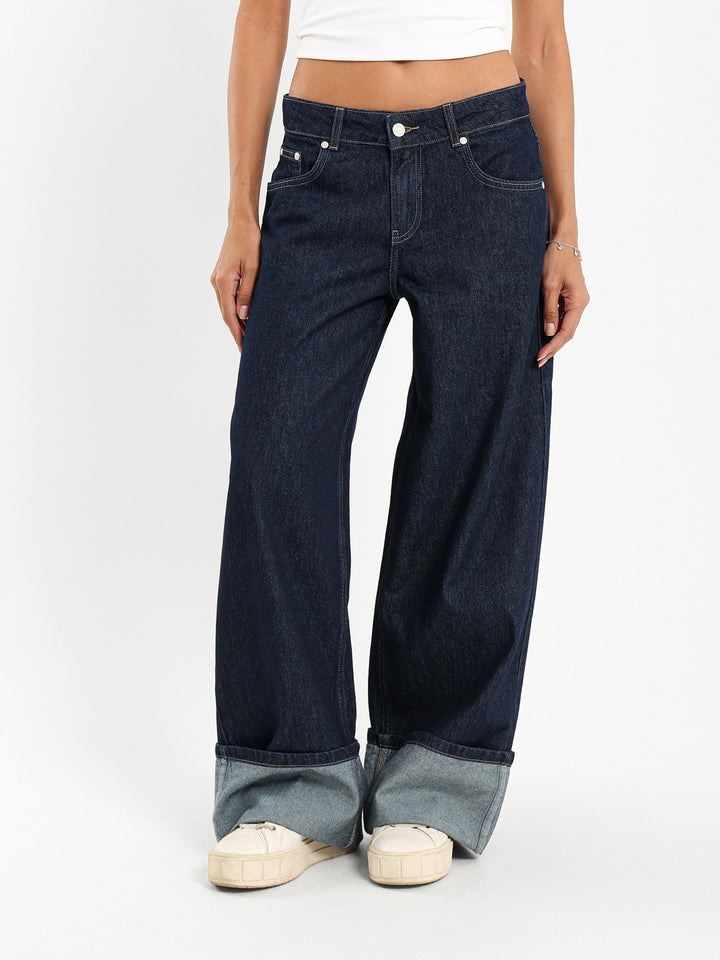 Low Rise Oversized Jeans with Folded Leg