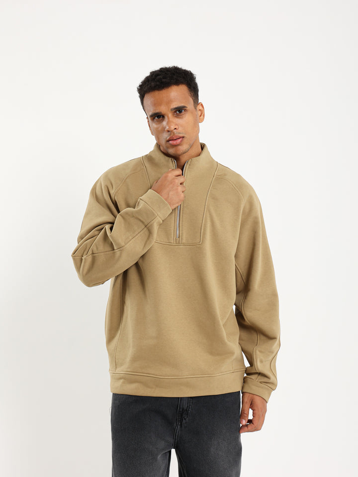 Boxy Sweatshirt with Long Neck