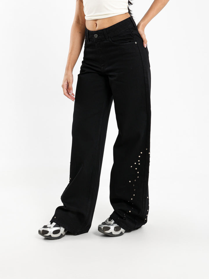 Loose Wide-Leg Jeans with Studs