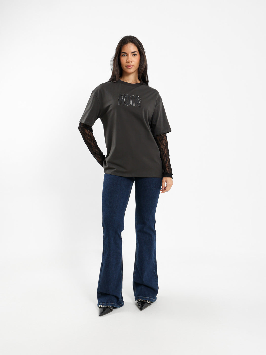 Loose T-Shirt with Inner Contrast Lace