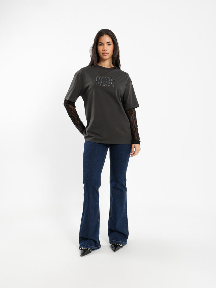 Loose T-Shirt with Inner Contrast Lace