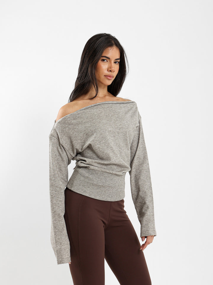 Bat Sleeve One-Shoulder Pullover