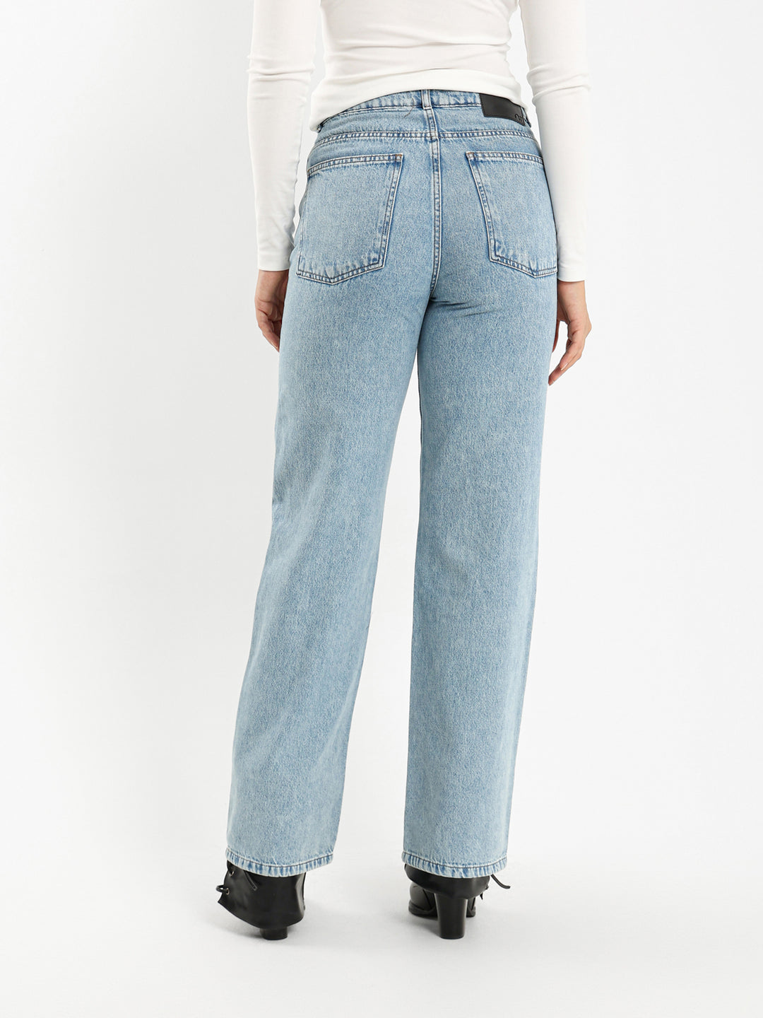 Mid Rise Straight Jeans with Bow Emboss