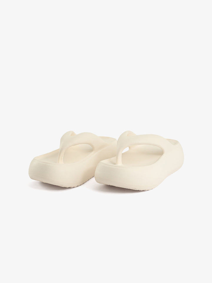 Chunky Molded Thong Slide