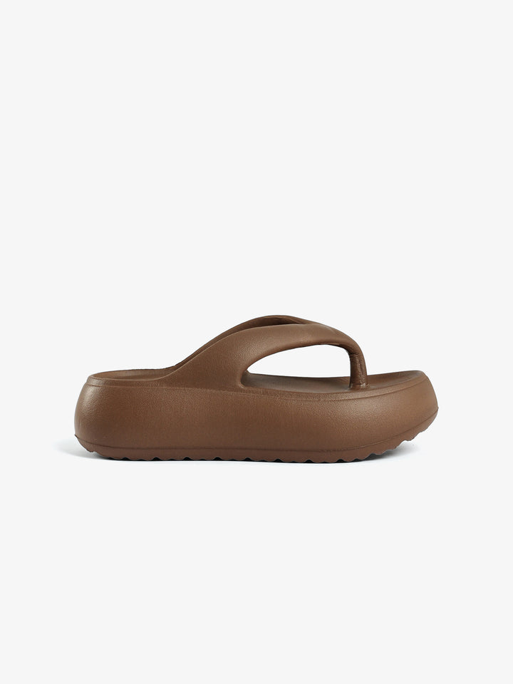 Chunky Molded Thong Slide