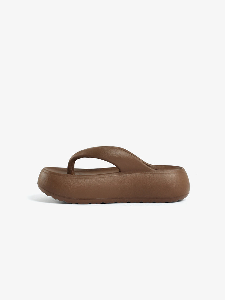 Chunky Molded Thong Slide