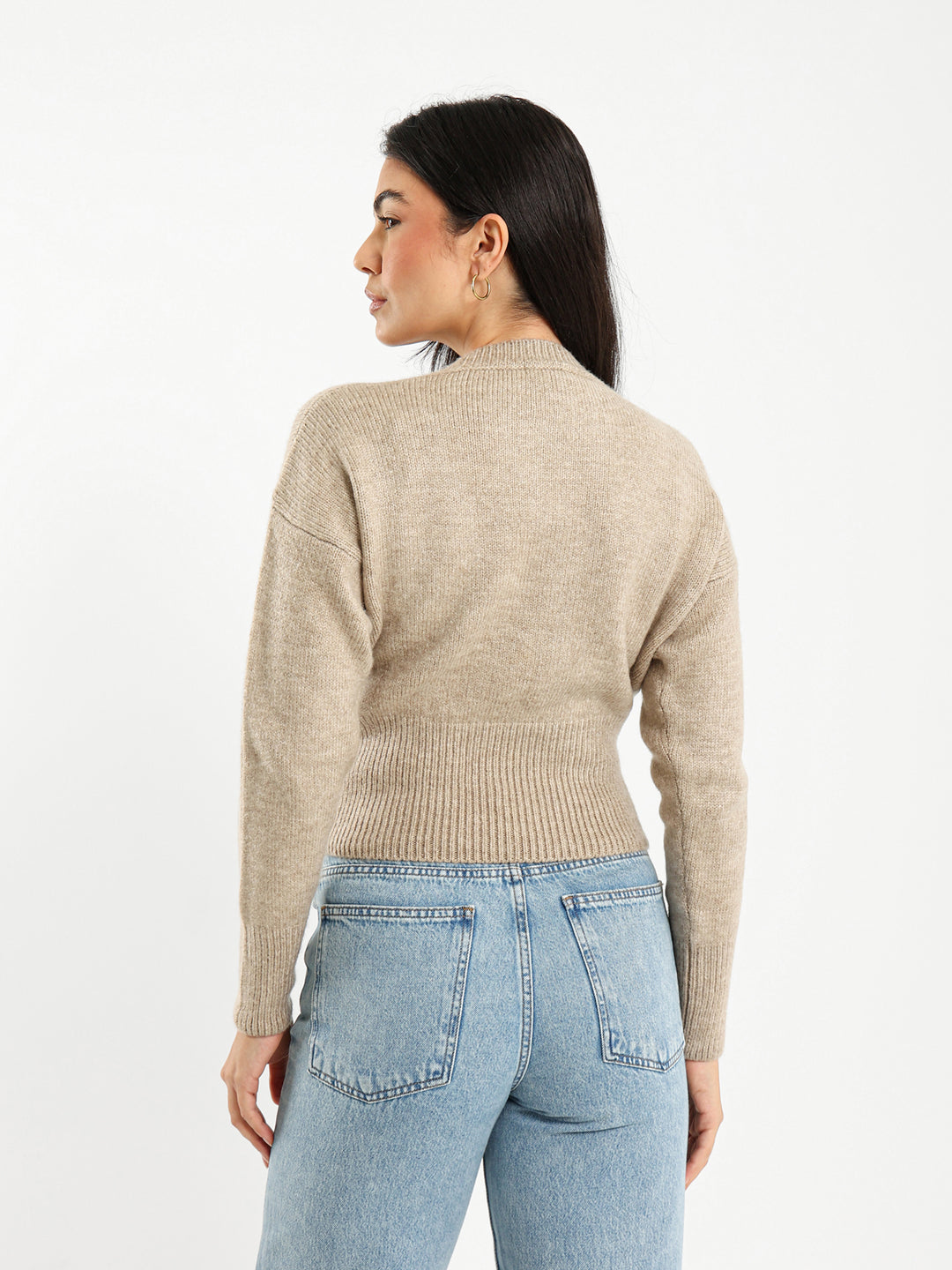 Fitted Waist Round Neck Pullover