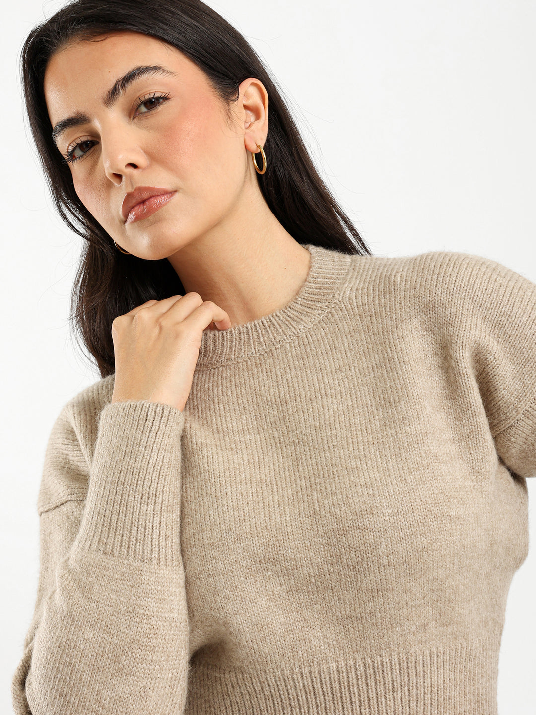 Fitted Waist Round Neck Pullover