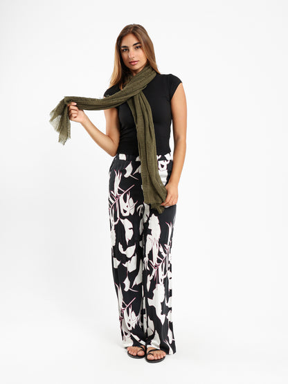 Textured Lightweight Scarf