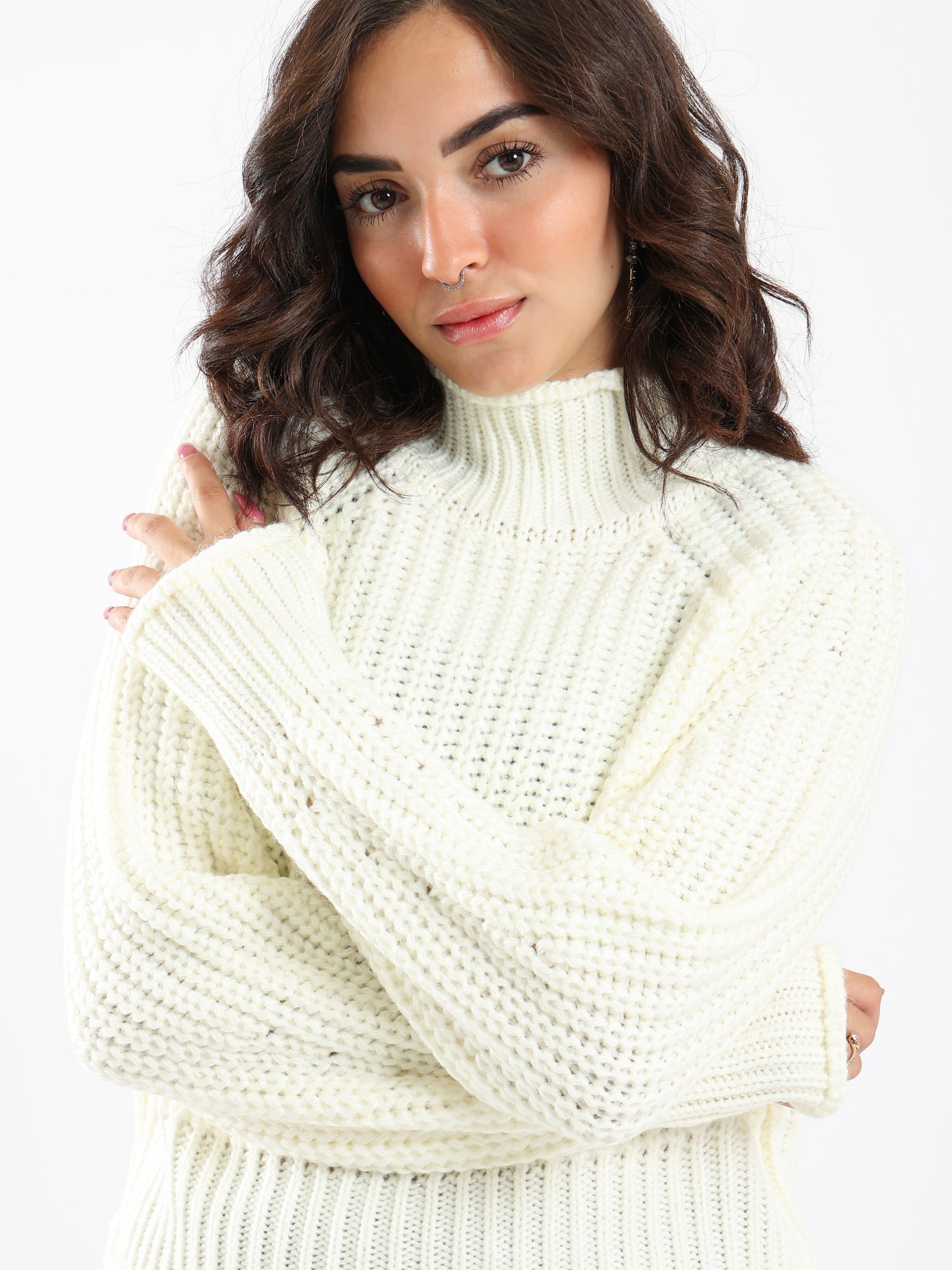 Pullover - Knitted - High Neck