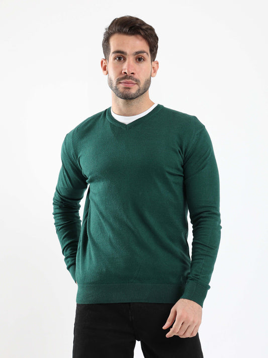 Pullover - V-Neck - Long Sleeves