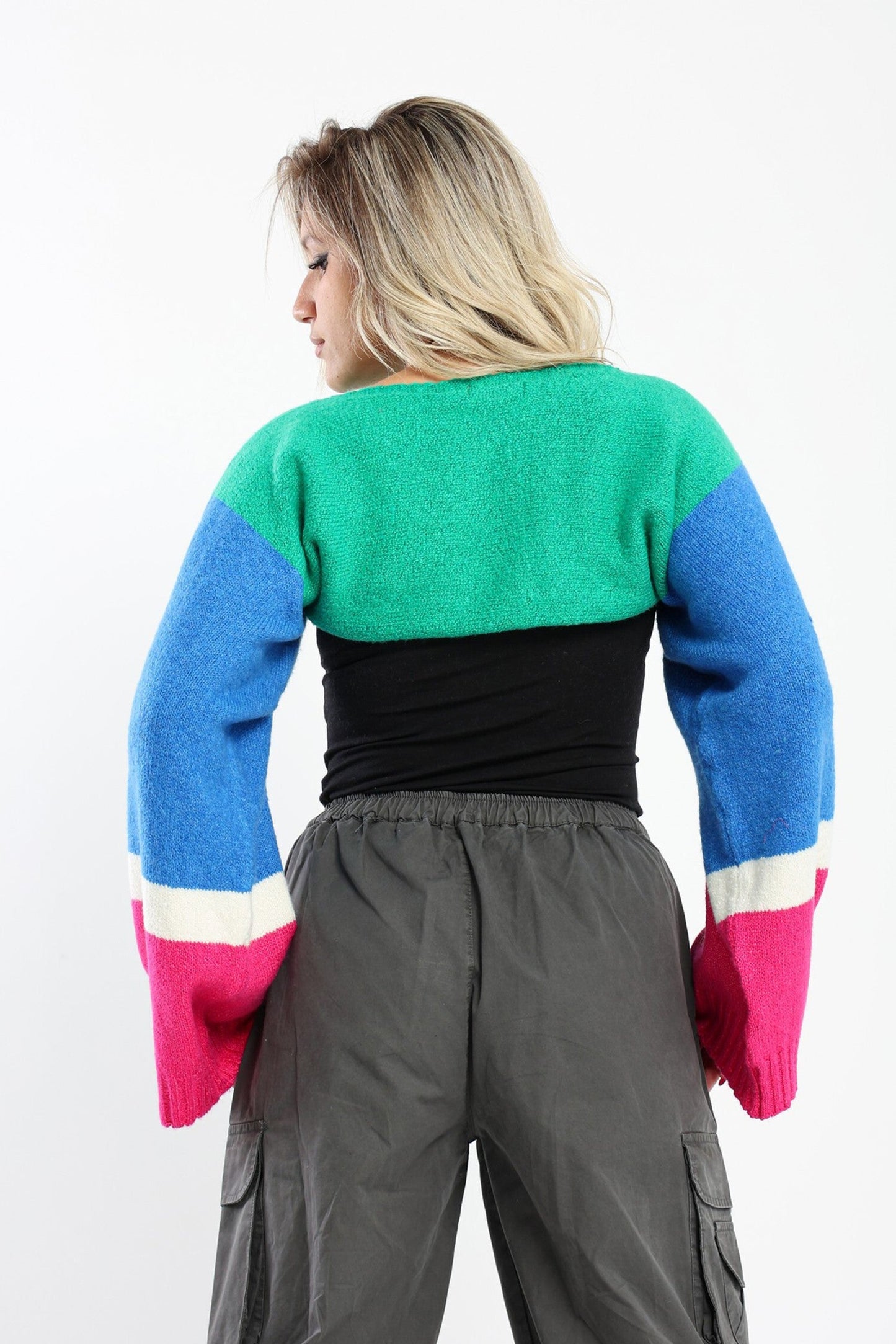 Pullover - Cropped - Color Block