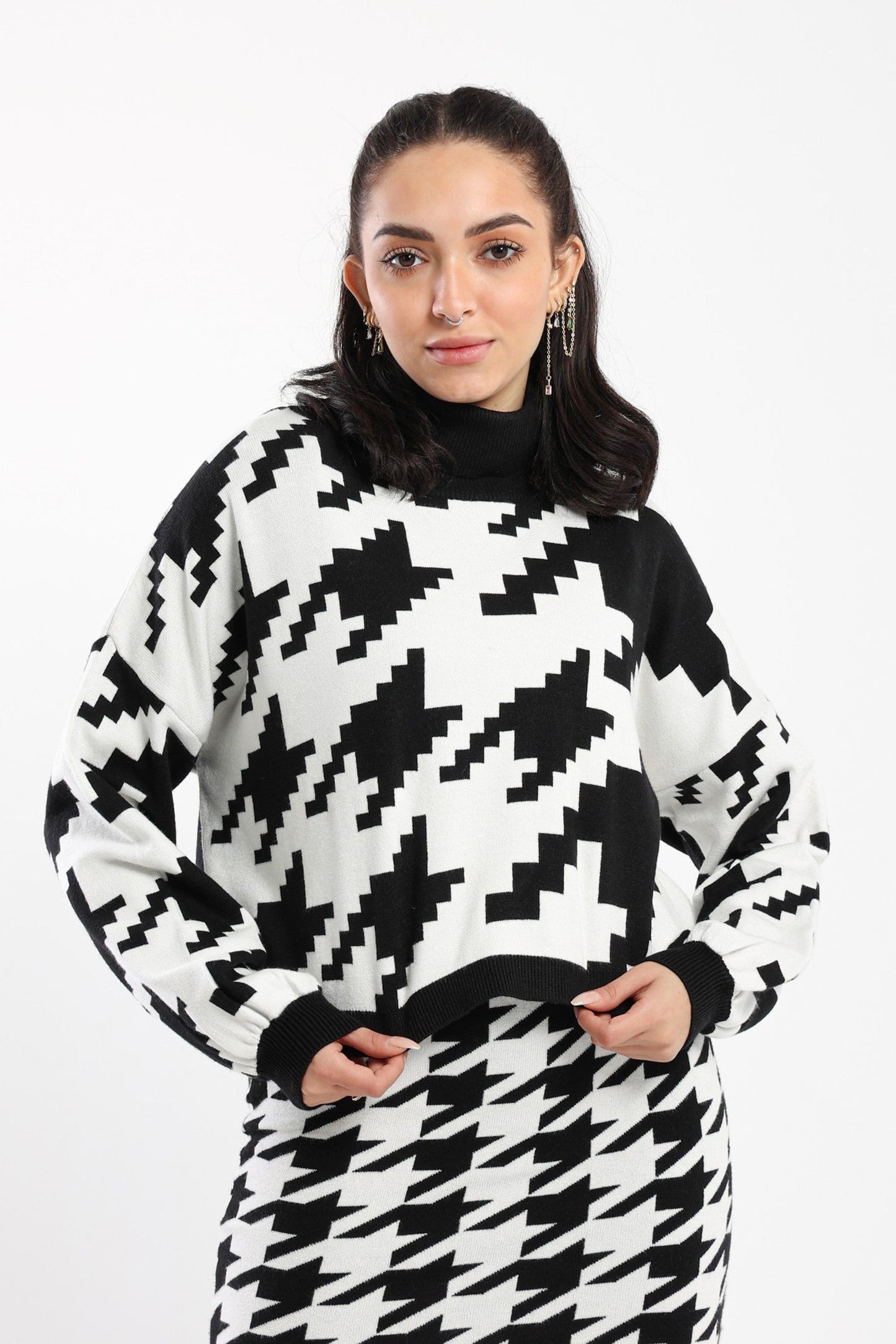 Pullover - Oversized - Houndstooth Pattern