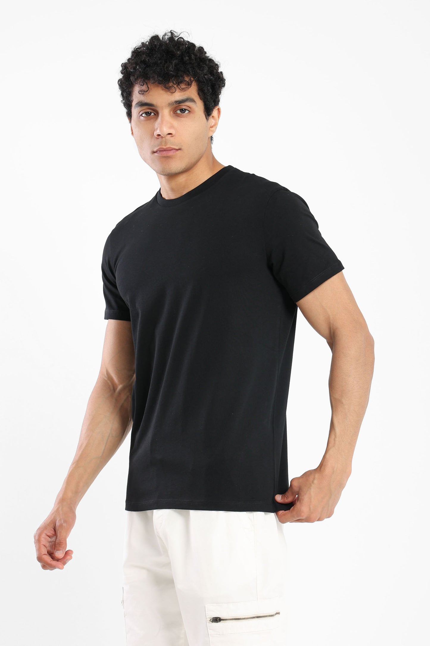 T-Shirt Regular R-Neck - Outlet
