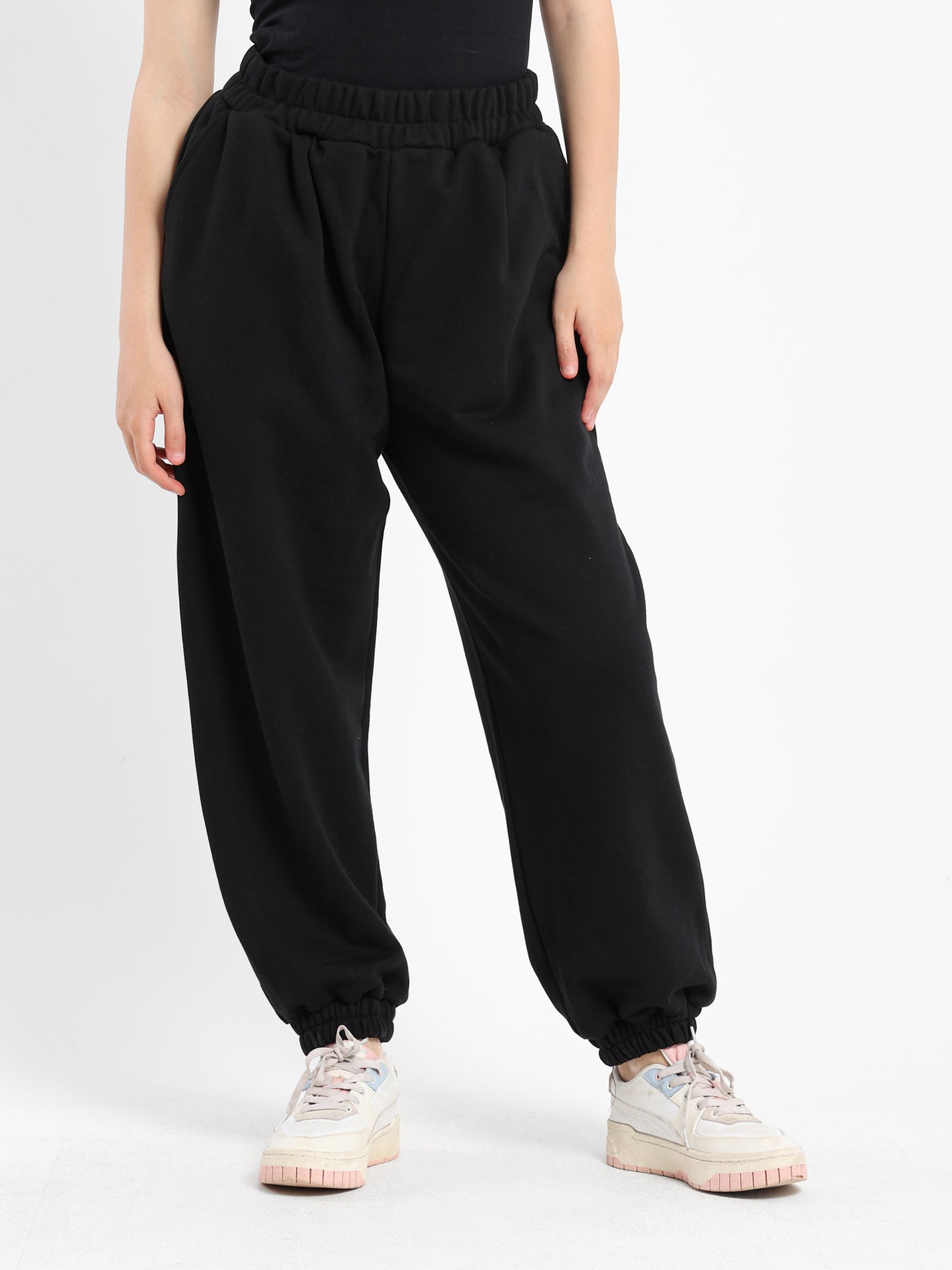 Loose Sweatpants - Outlet