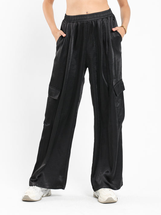 Loose Cargo Pants with Side Pockets - Outlet