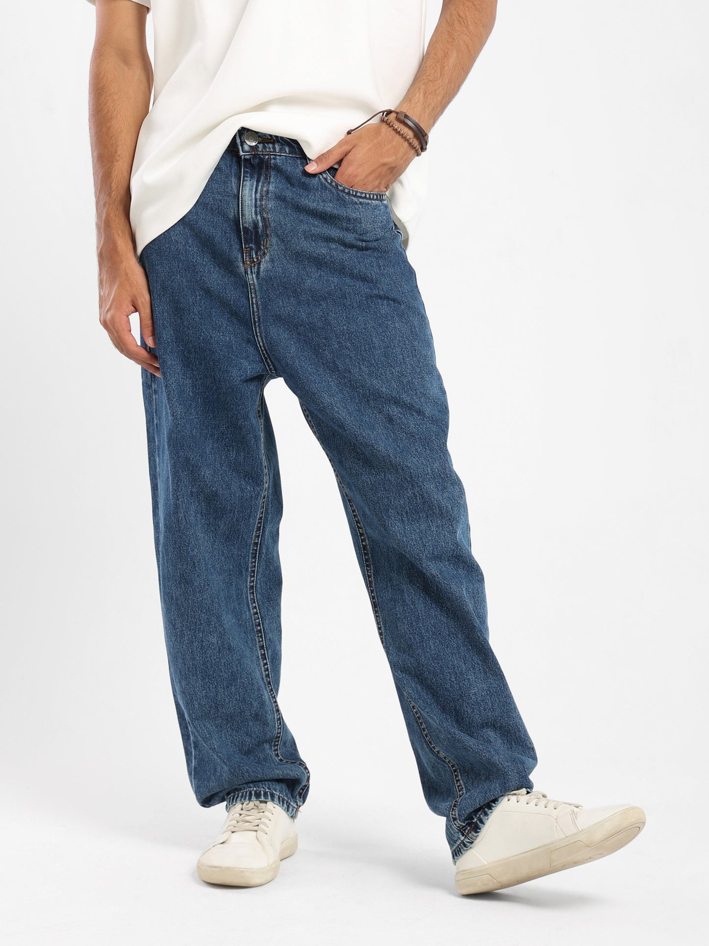 Regular Rounded Leg Stitching Jeans - Outlet